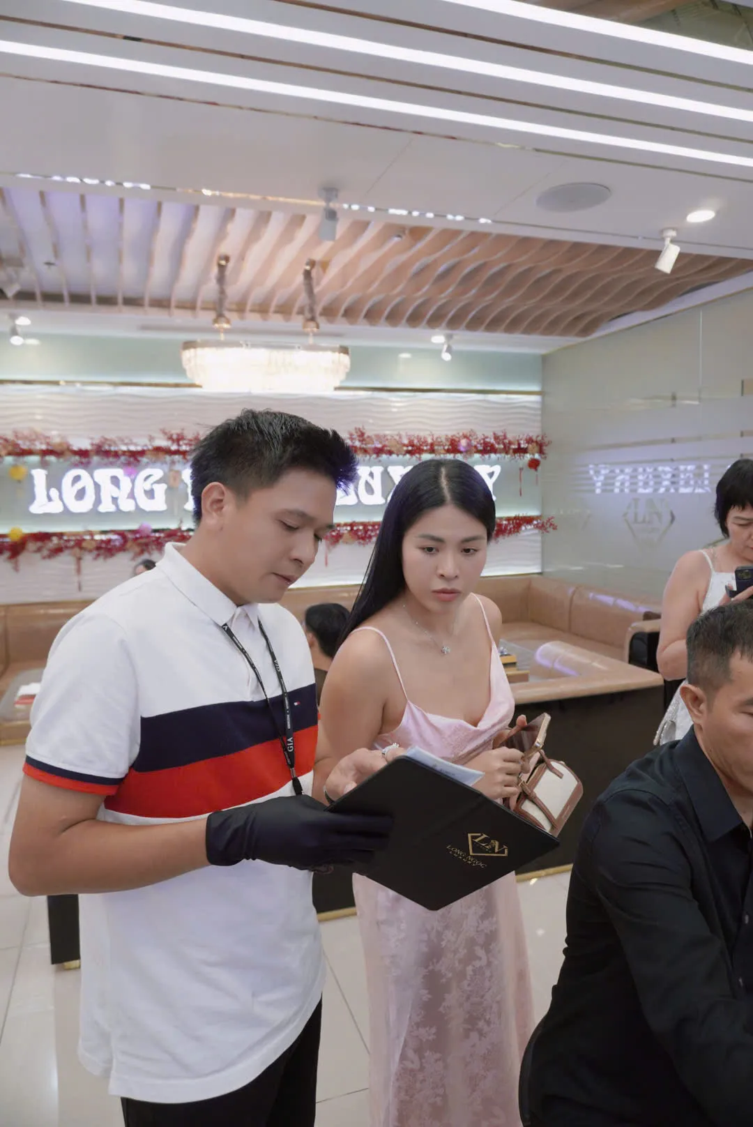 nhan-kim-cuong-nu-dep-2